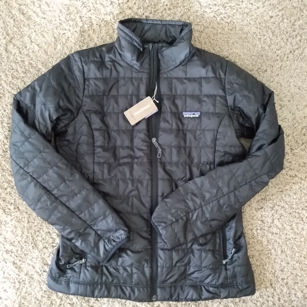 COPY - Patagonia women's nano puff jacket